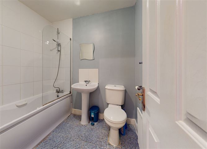 38 Summerseat Drive, Clonee, Co.Meath, Clonsilla, Dublin 15
