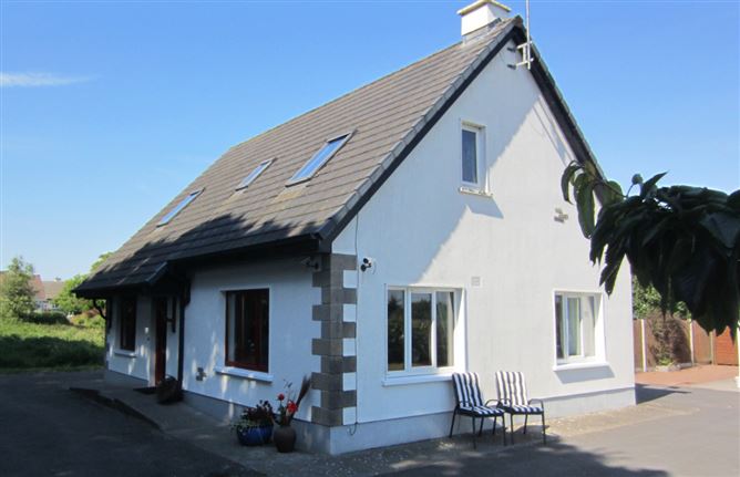 Kinvara Hot Tub Cottage 5 bedr,