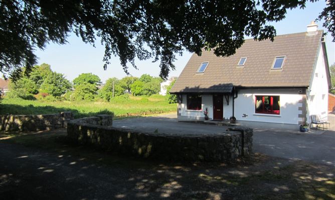Kinvara Hot Tub Cottage 5 bedr,