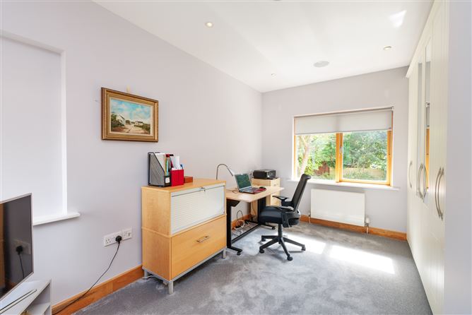 4 Hazelhatch, Thormanby Road, Howth, Co. Dublin