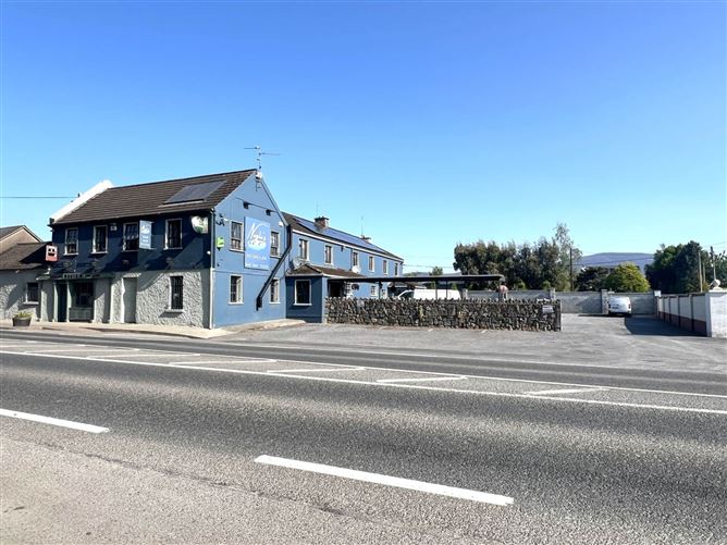 Nagle`s Bar & Accommodation, Kilsheelan, County Tipperary