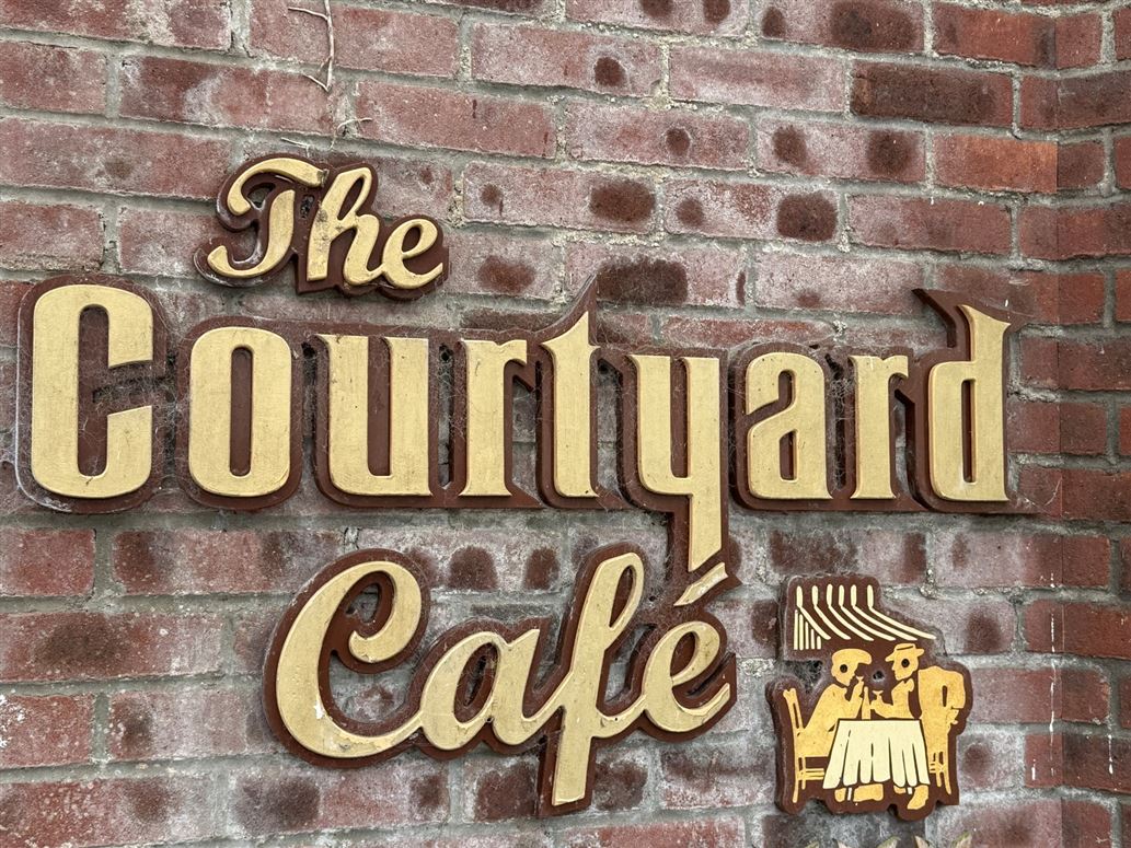 The Courtyard Cafe, Hibernian Cour, Longford Town, Co. Longford