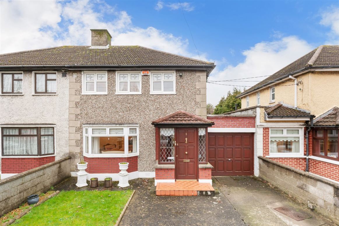 5 Shanowen Park, Santry, Dublin 9