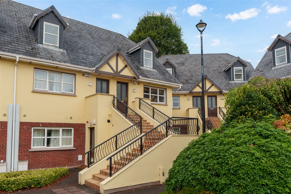 8 Ashton Lodge, Boreenmanna Road, Ballintemple, Cork