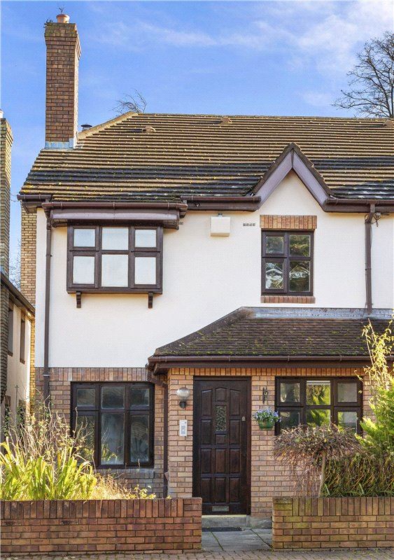 23 Brooklawn Wood, Blackrock, Co. Dublin