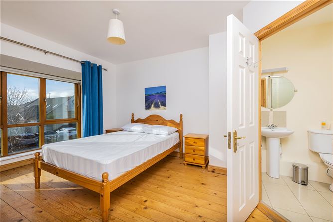 11 Park Square, Grange Rath, Drogheda, Co. Meath