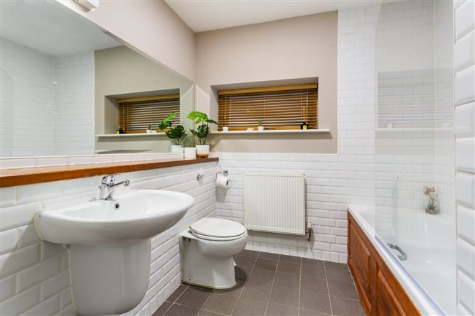 23 Glenesky Square, Phoenix Park Racecourse, Castleknock, Dublin 15