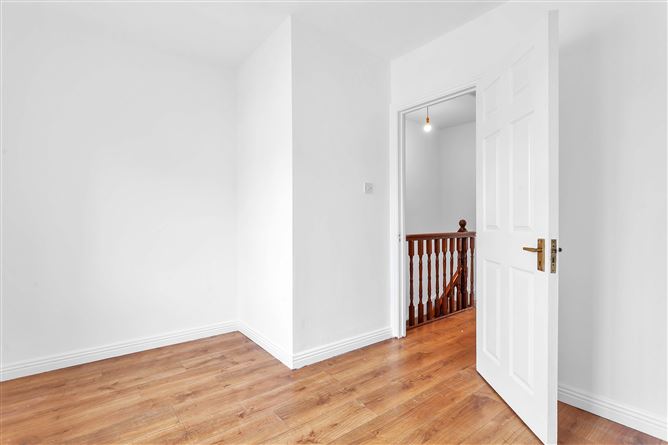 5 Cathedral Court, Kildare Town, Kildare