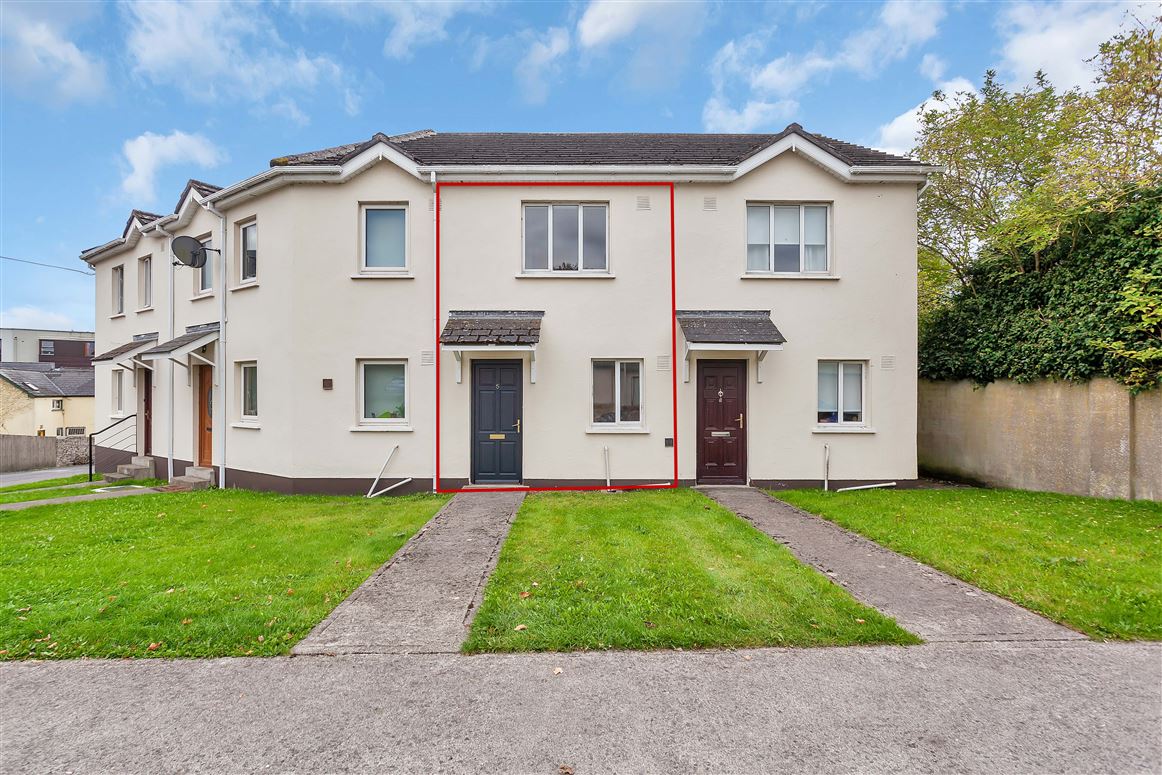 5 Cathedral Court, Kildare Town, Kildare