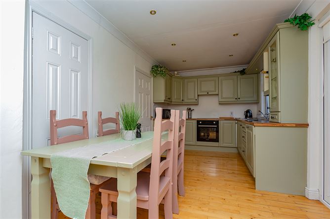 143 Walkinstown Avenue , Walkinstown,   Dublin 12