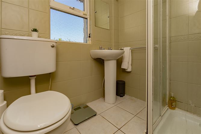 143 Walkinstown Avenue , Walkinstown,   Dublin 12