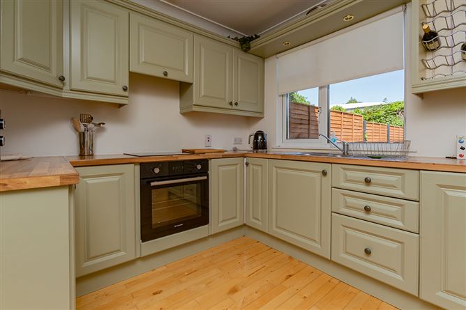 143 Walkinstown Avenue , Walkinstown,   Dublin 12