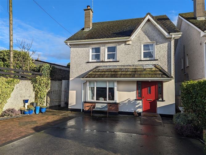 1 Townfields, Cloughjordan, Co. Tipperary 