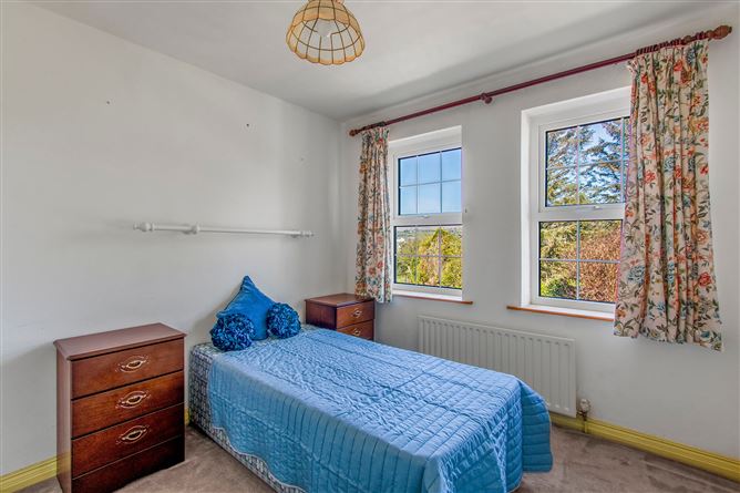 Hilltop, Dromreagh, Durrus, Co. Cork