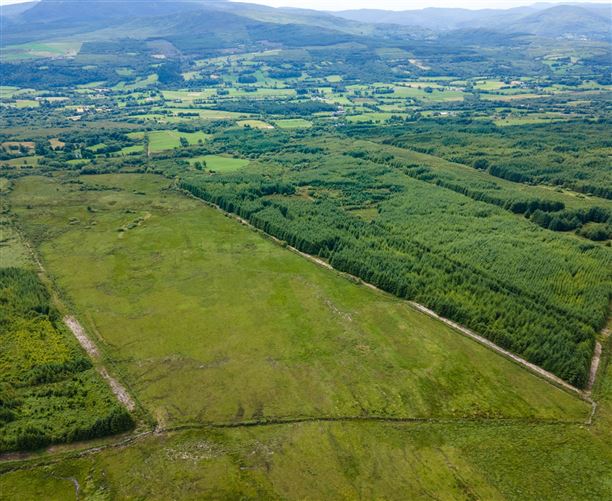 Knockeens, Kilgarvan