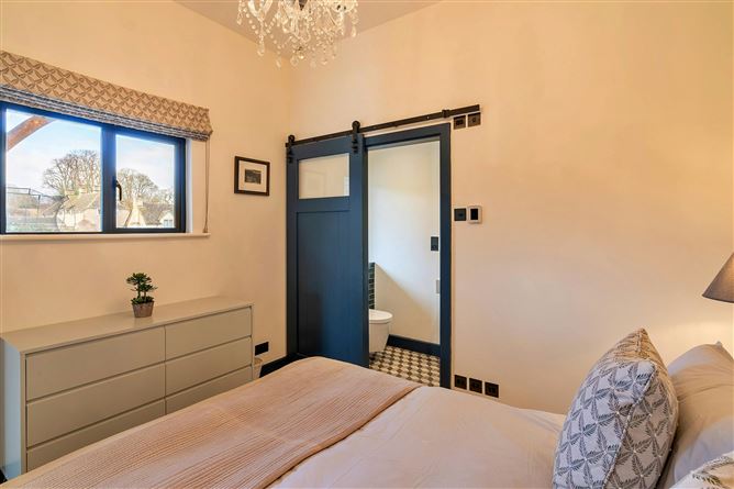 Lilac Cottage,Hawling, Gloucestershire, United Kingdom