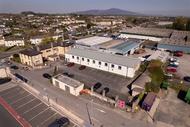 Irish Coursing Club & Sporting Press, Davis Road, Clonmel, Tipperary