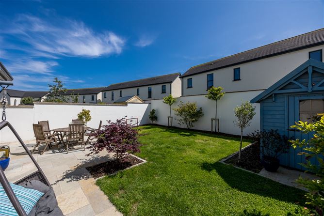 18 The Crescent, St.Marnocks Bay, Portmarnock,   County Dublin
