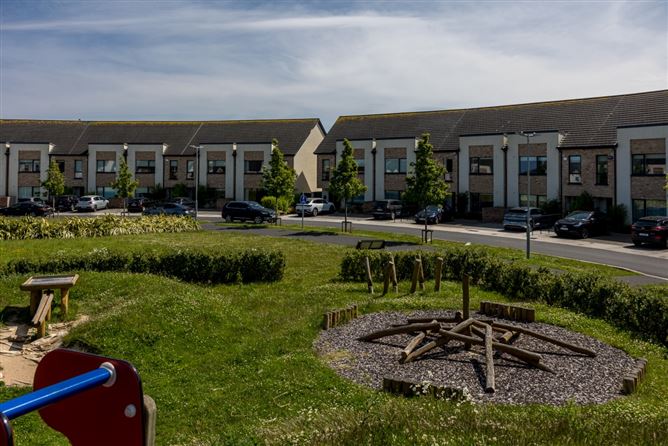 18 The Crescent, St.Marnocks Bay, Portmarnock,   County Dublin