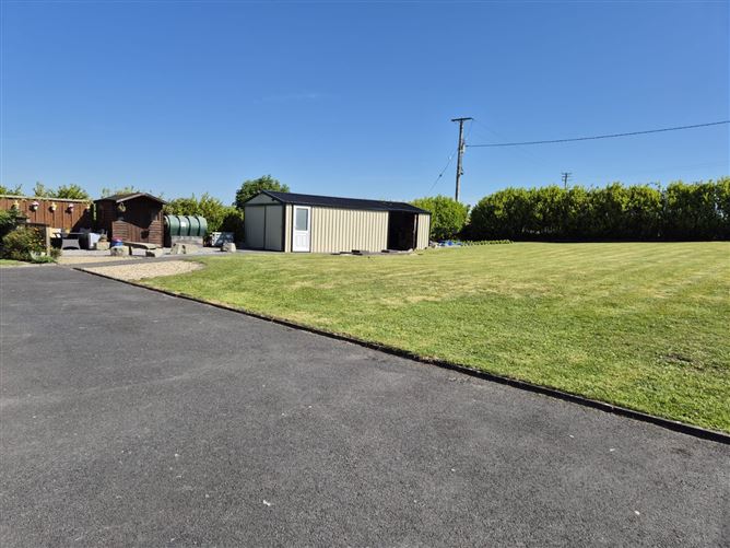 Farm Road, Brierfield, Moylough, Co. Galway