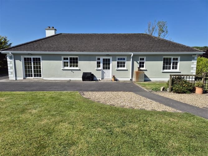 Farm Road, Brierfield, Moylough, Co. Galway