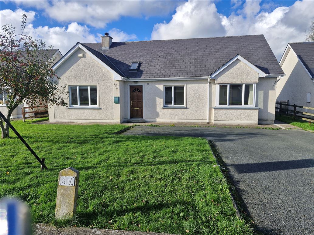 17 Beechwood Park, Tinahely, Wicklow