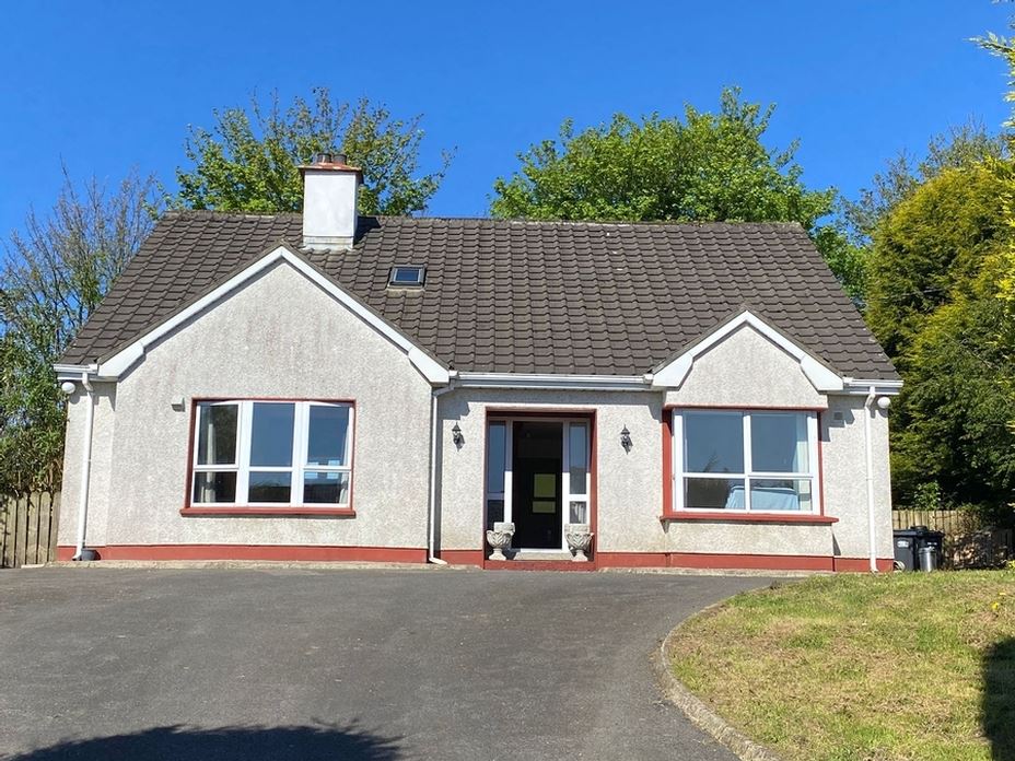 "Seanie's House", Knocknamona, Letterkenny, Co. Donegal
