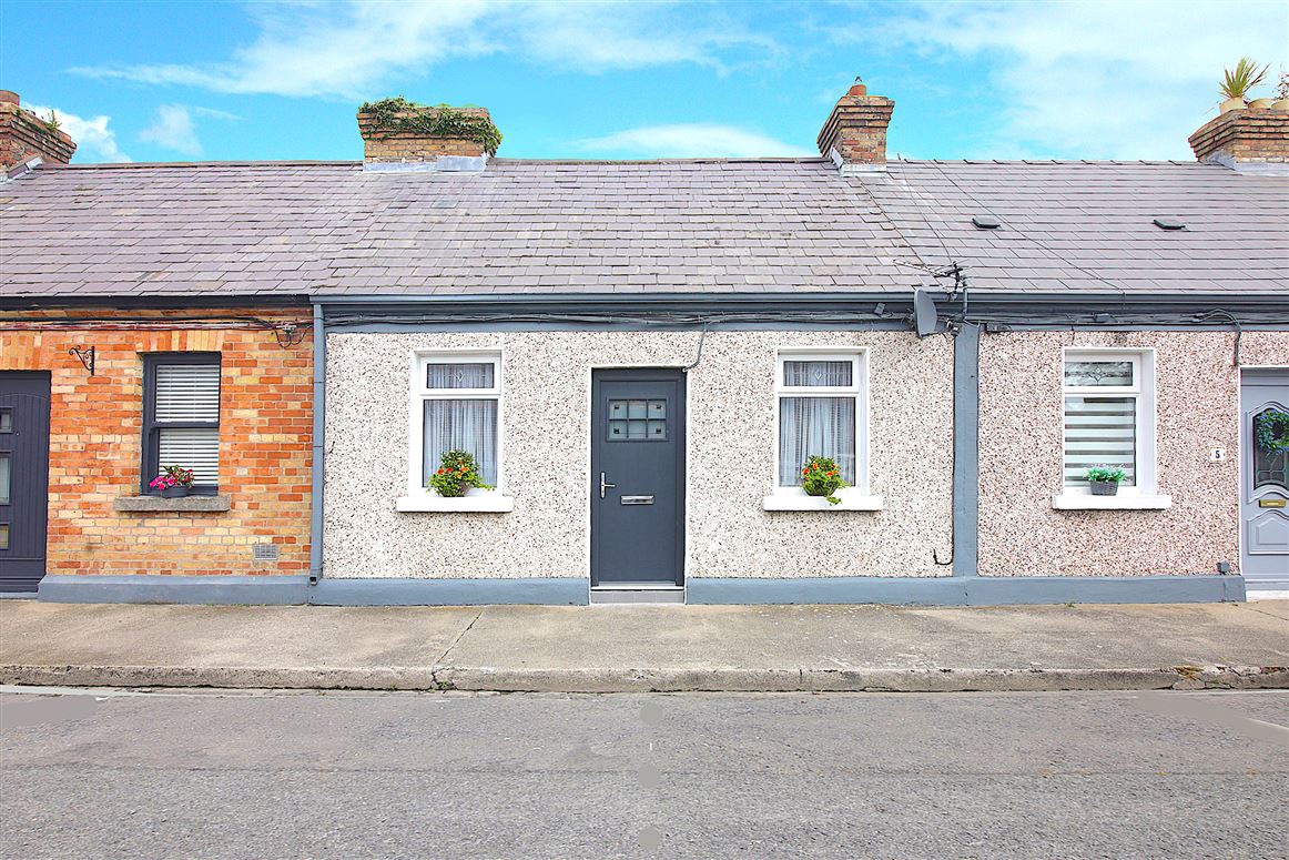 6 Brian Boru Street, Clontarf, Dublin 3