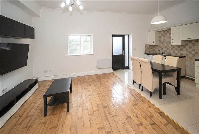APT 15 CRUACHAN, , Dungarvan, Waterford