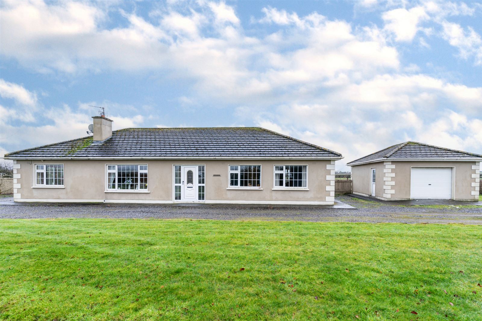 Photo 1 of 27 — Tankardstown, Ballylynan, Co. Laois