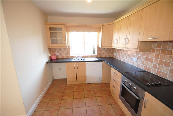 22 Rossmore, Roscrea, Co. Tipperary