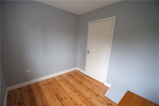 22 Rossmore, Roscrea, Co. Tipperary