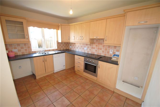 22 Rossmore, Roscrea, Co. Tipperary