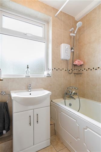 32 Corrib Road, Terenure, Dublin 6W