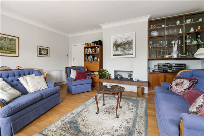 5 Rathdown Crescent, Terenure, Dublin 6W