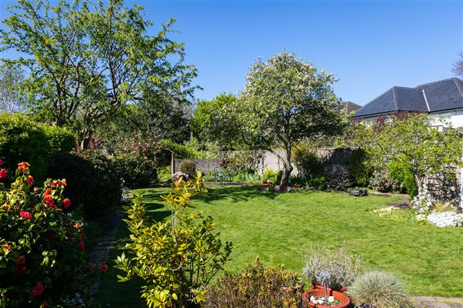 5 Rathdown Crescent, Terenure, Dublin 6W