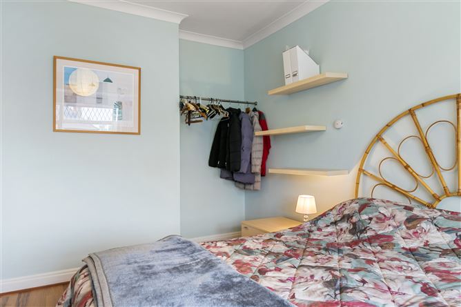 5 Rathdown Crescent, Terenure, Dublin 6W