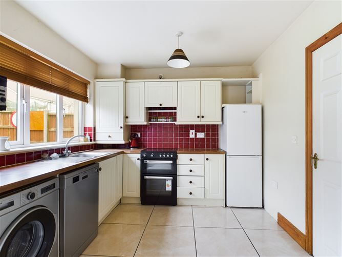 33 Meadowbank, Ballinaneeshagh, Cork Road, Waterford