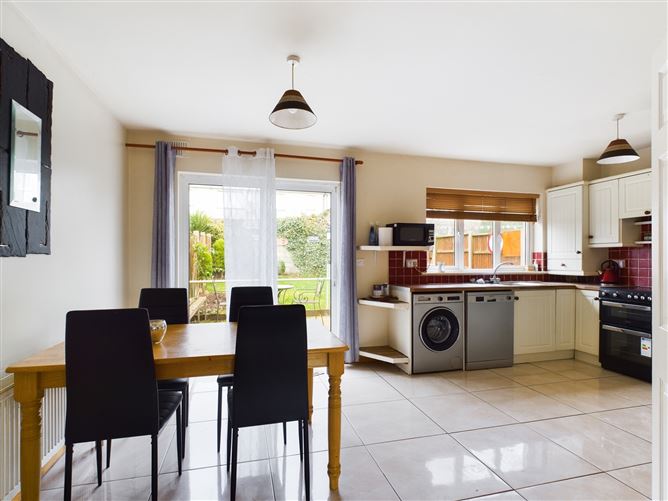 33 Meadowbank, Ballinaneeshagh, Cork Road, Waterford