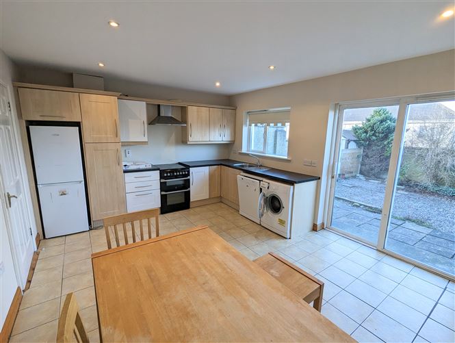 7 College Grove, College Manor, Cobh, Cork DNG Spillane 4675344