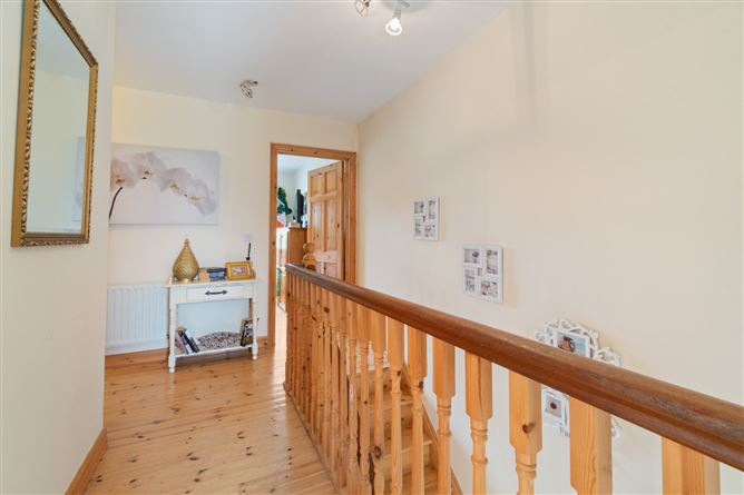 24 Cluain Aoibhin, Station Rd, Foxford, Co. Mayo.