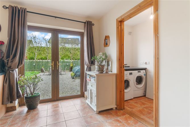 24 Cluain Aoibhin, Station Rd, Foxford, Co. Mayo.