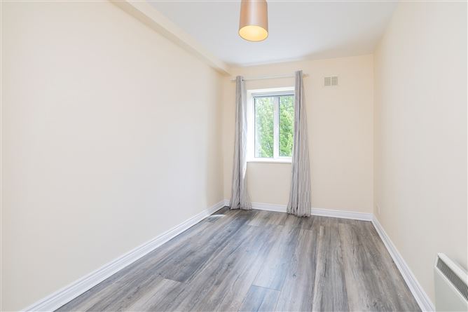 12 Yeats House, Glenarm Square, Drumcondra, Dublin 9