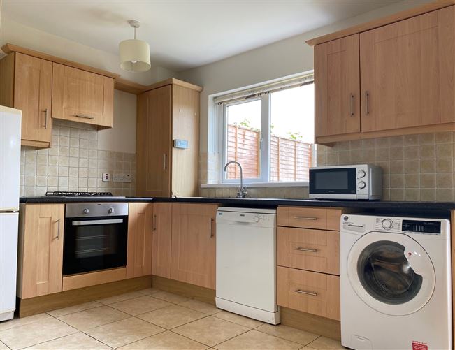 19 The Crescent, Oranhill, Oranmore, Galway