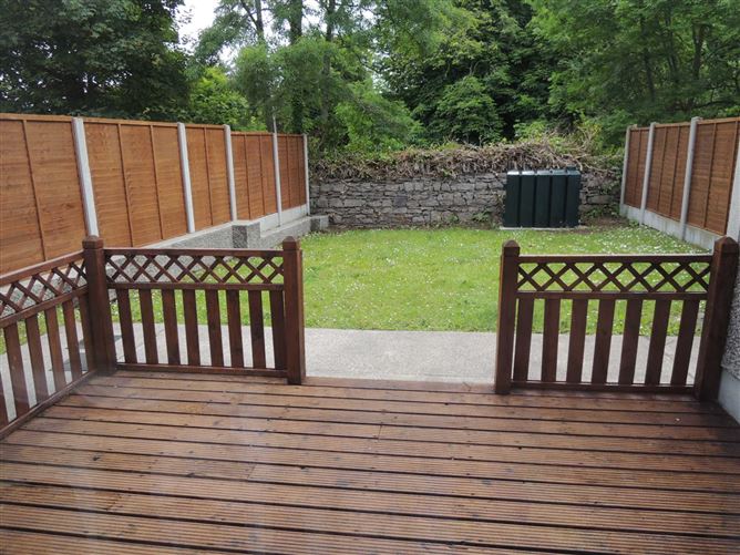 9 Bartra Green, Killala, County Mayo