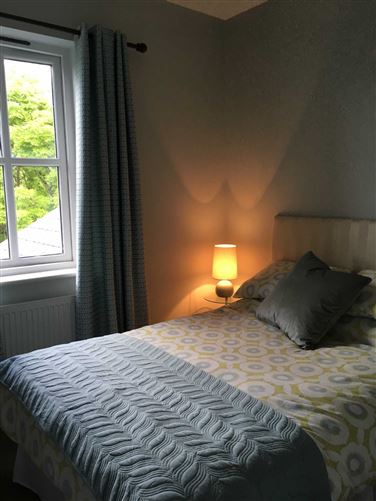 9 Bartra Green, Killala, County Mayo