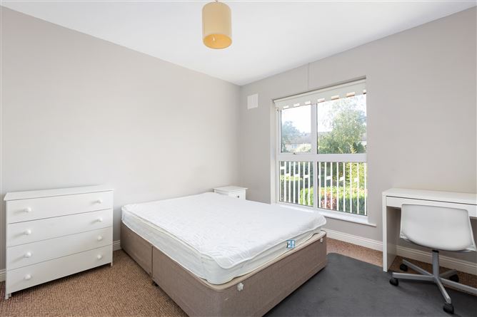 50 Roebuck Castle, Clonskeagh,   Dublin 14