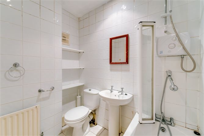 Apartment 31 Melmore House, Eglinton Court, Eglinton Road, Donnybrook, Dublin 4