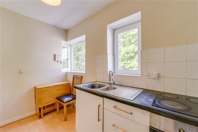 Apartment 31 Melmore House, Eglinton Court, Eglinton Road, Donnybrook, Dublin 4