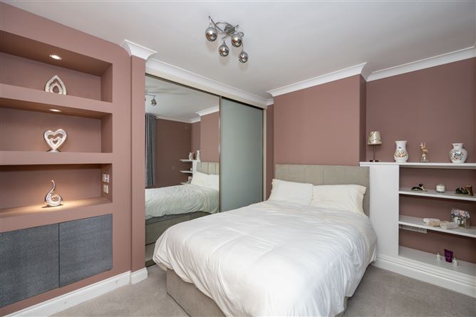 Cluain Mhuire, 91 Earlwood Estate, The Lough, Cork City